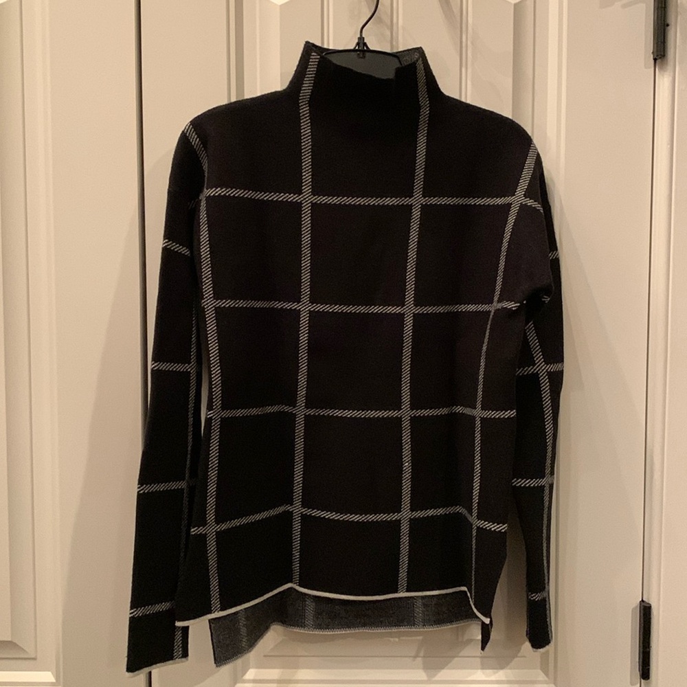 MAX STUDIO Black Cream Windowpane Sweater S